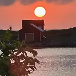 Historic By The Atlantic Ocean Road * Vevang