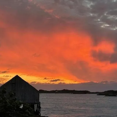 Ferienhaus Historic By The Atlantic Ocean Road *