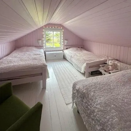 Historic By The Atlantic Ocean Road Tatil Evi Vevang
