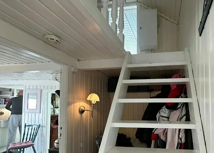 Historic Cabin By The Atlantic Ocean Road * Vevang