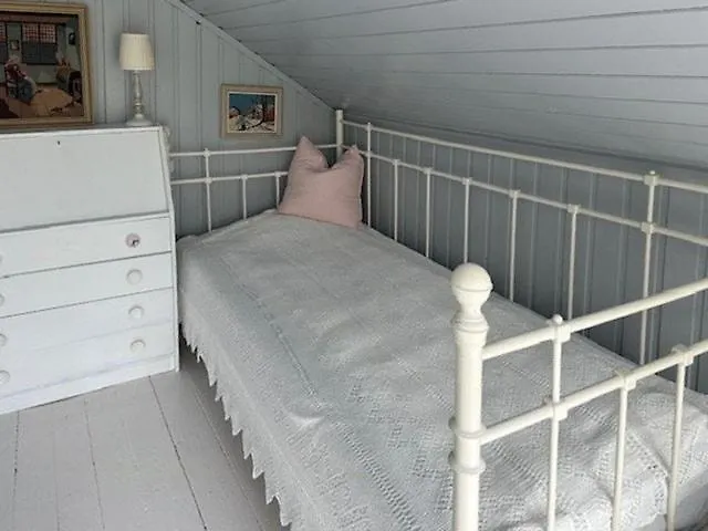 Historic Cabin By The Atlantic Ocean Road *