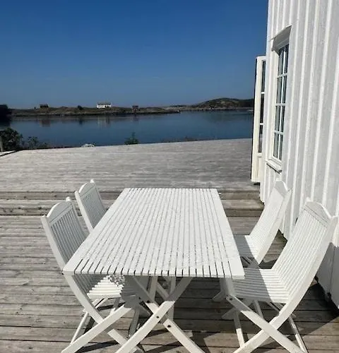 Historic Cabin By The Atlantic Ocean Road Hébergement de vacances *